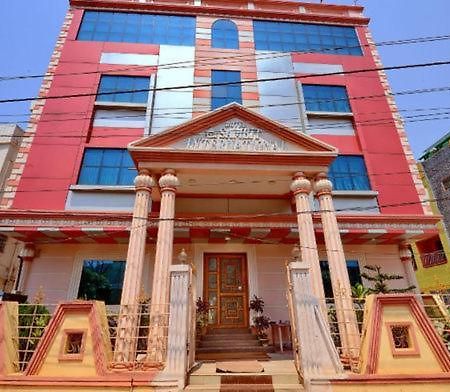 Hotel Sambit International, Near Sea Beach Puri Exterior photo
